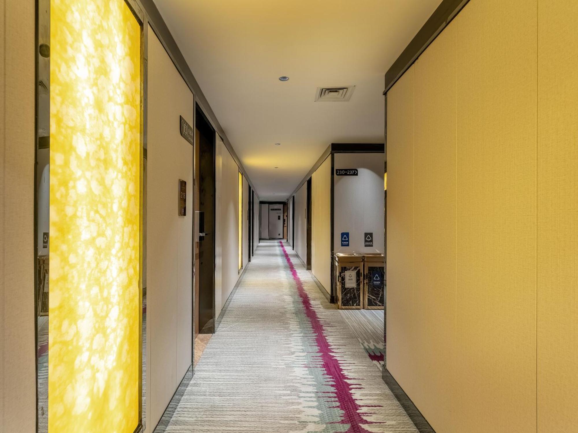 Lavande Hotel Guangzhou Tianhe Zhengjia Plaza Buitenkant foto