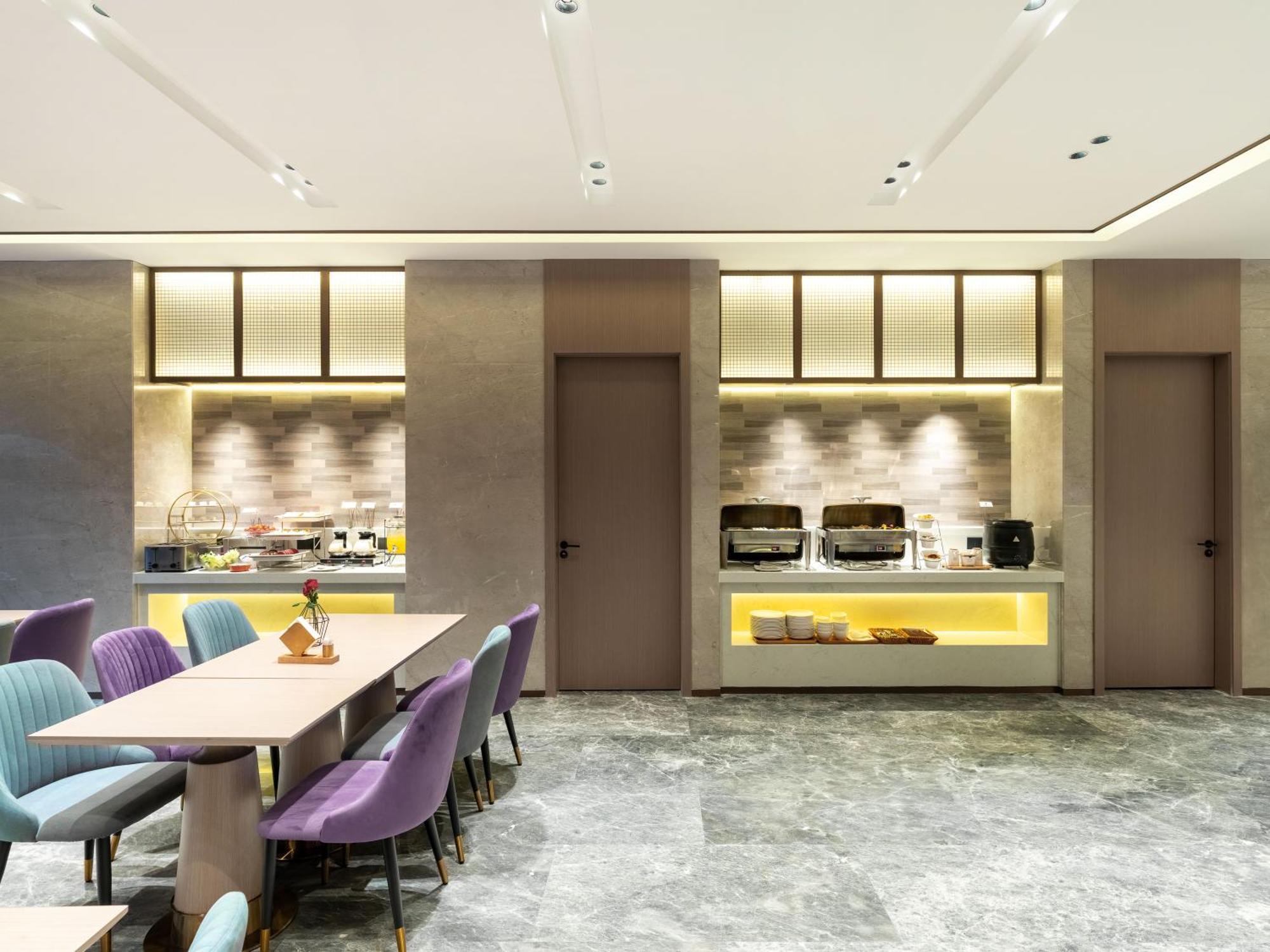 Lavande Hotel Guangzhou Tianhe Zhengjia Plaza Buitenkant foto