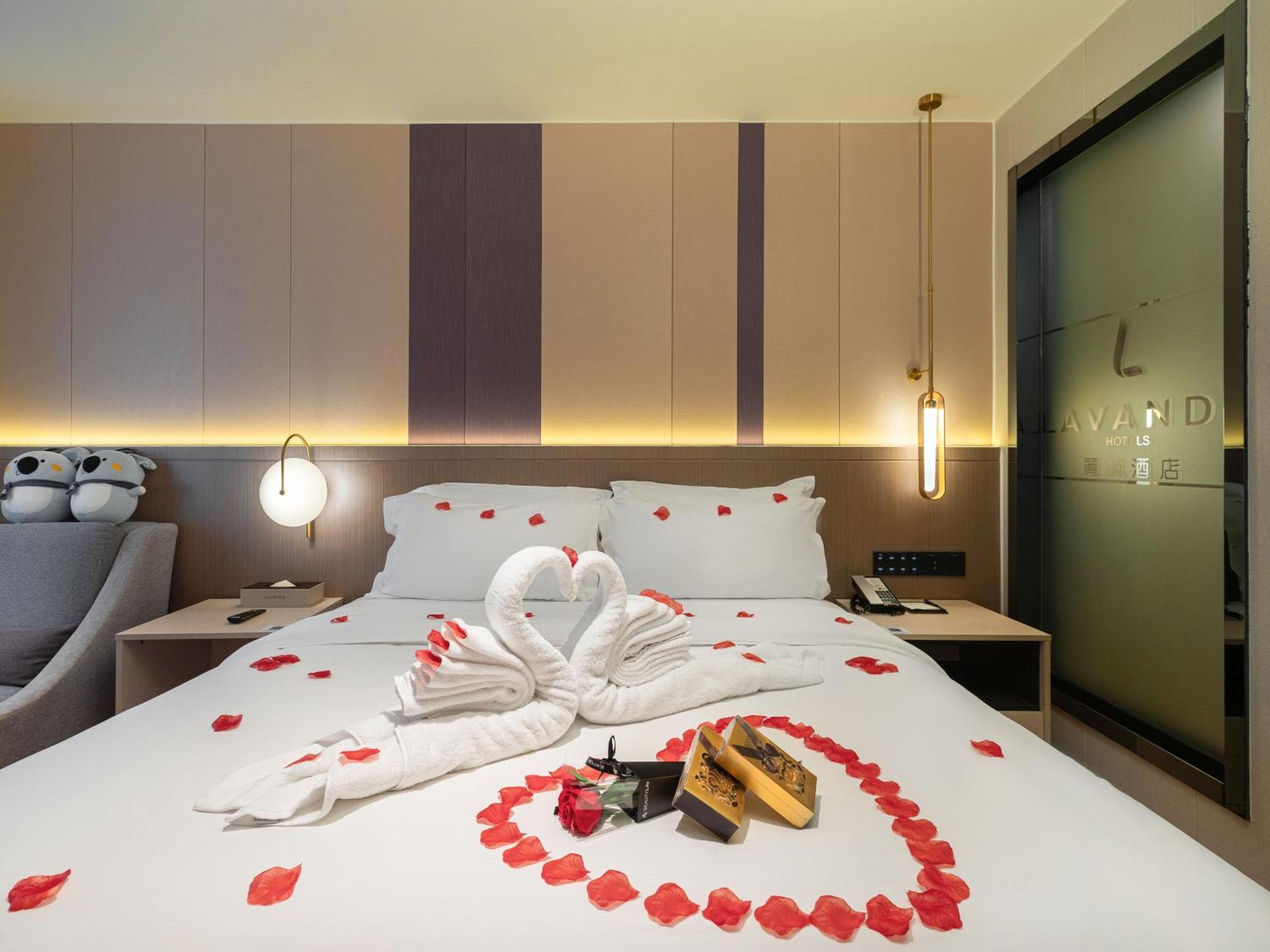 Lavande Hotel Guangzhou Tianhe Zhengjia Plaza Buitenkant foto