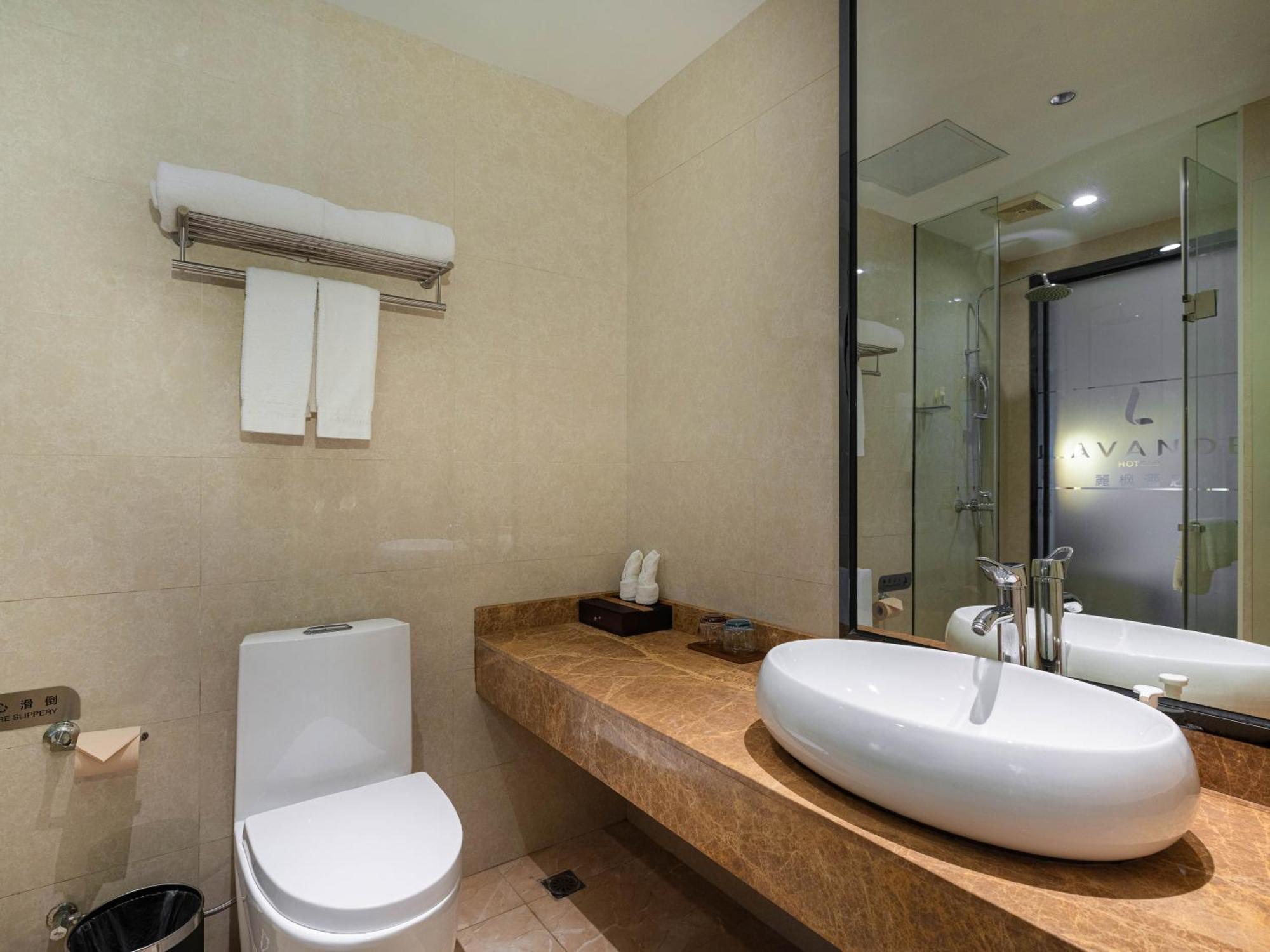 Lavande Hotel Guangzhou Tianhe Zhengjia Plaza Buitenkant foto